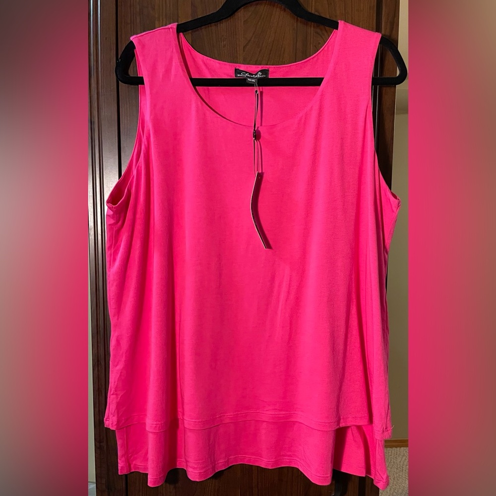 NWT Sleeveless tank, bright pink with decorative hem